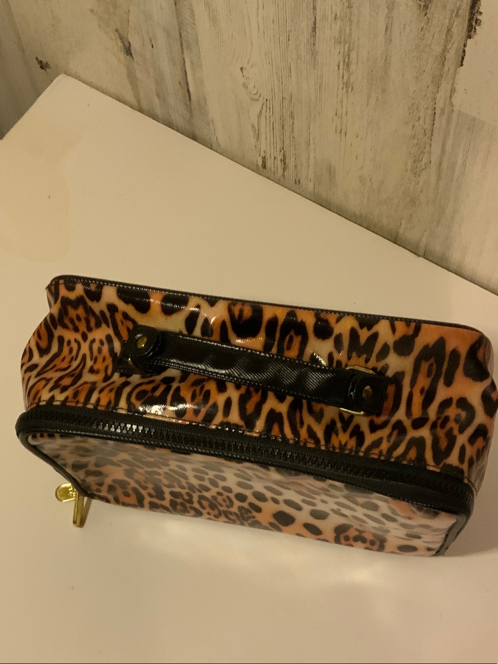 London Soho New York Leopard Print Cosmetic Case - Picture 2 of 7